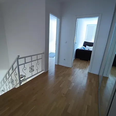 Mima - Centar Apartment *
